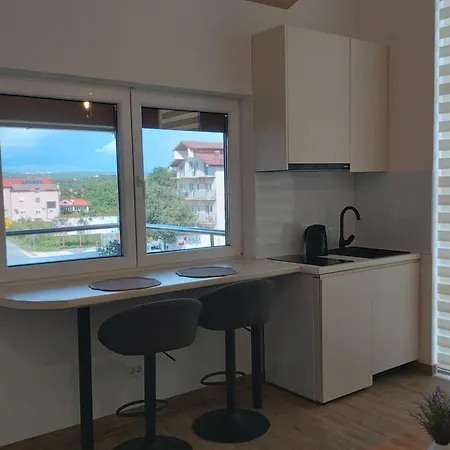Apartment Mirabilis
