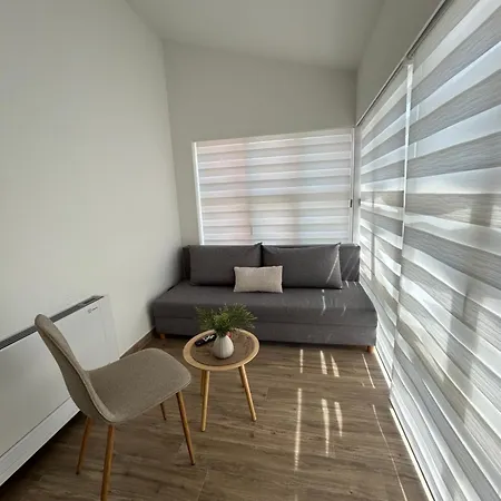 Mirabilis Apartment