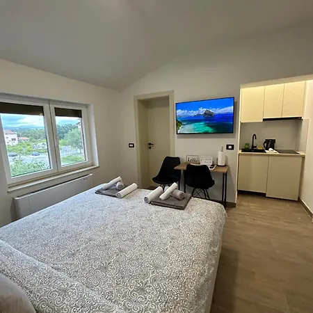Apartman Mirabilis