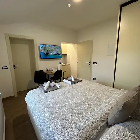 Mirabilis Апартаменты